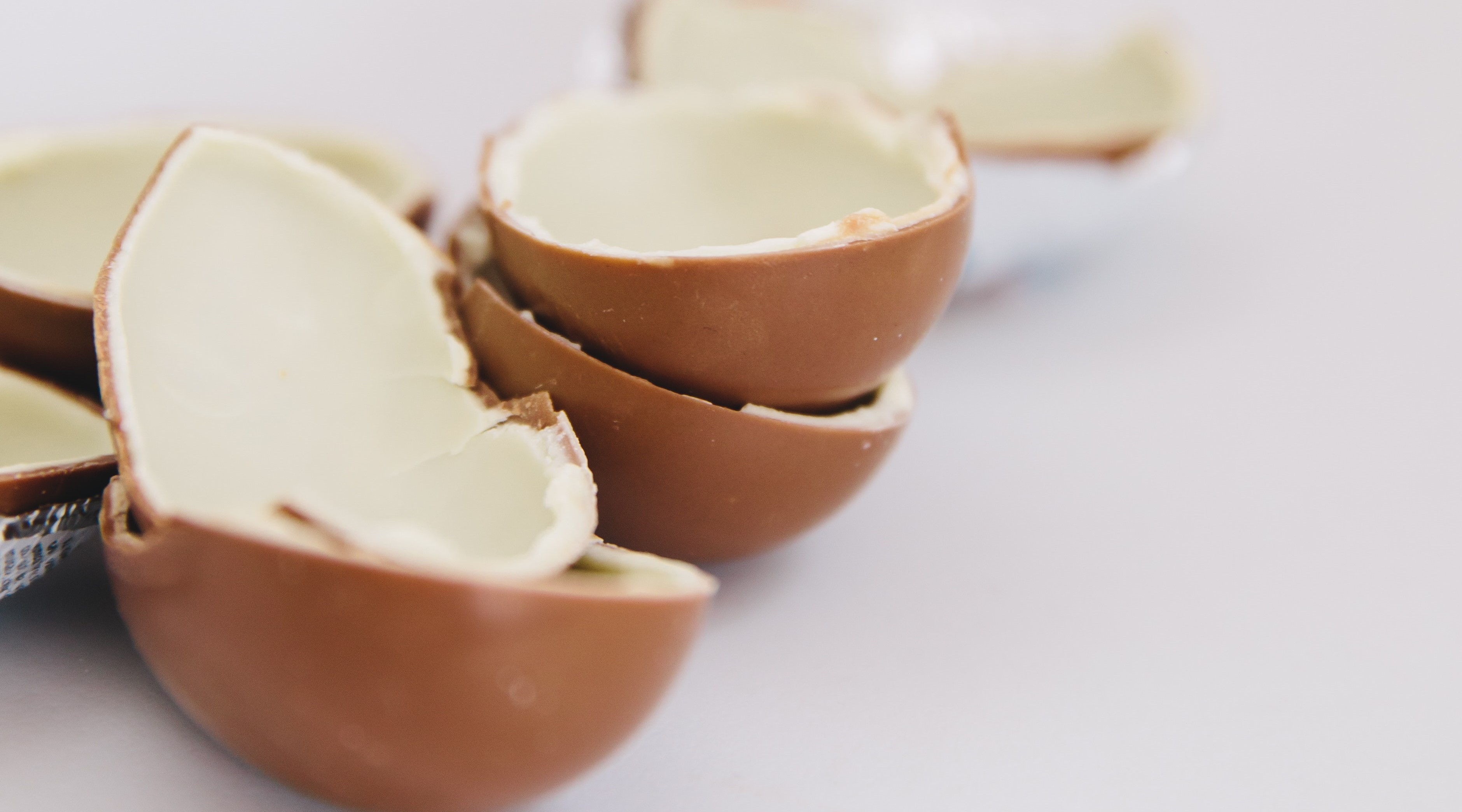 Apporter des oeufs de chocolat Kinder Surprise aux États-Unis: mauvaise  idée!