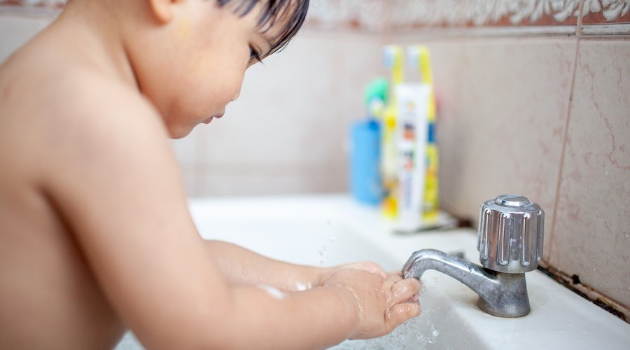 Avec quoi hydrater la peau des bébés ?