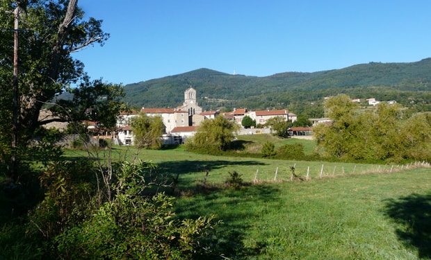 une photo de la ville de Roisey, la ville la moins polluée de France