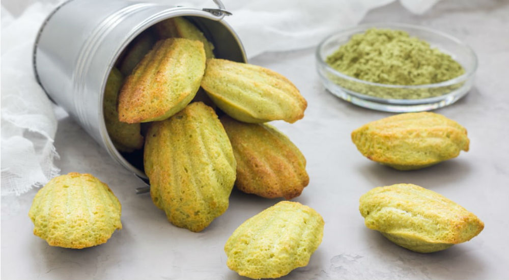 des madeleines à base de thé vert matcha