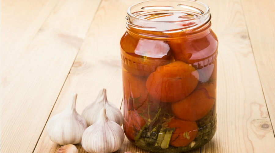 des légumes bio lacto-fermentés en bocaux