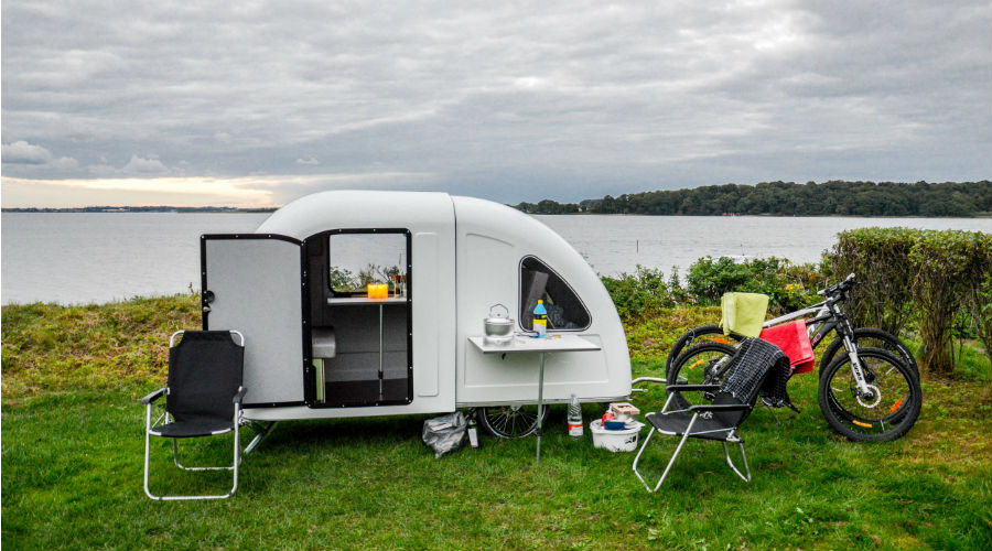 Pour voyager écolo, emportez votre caravane à vélo