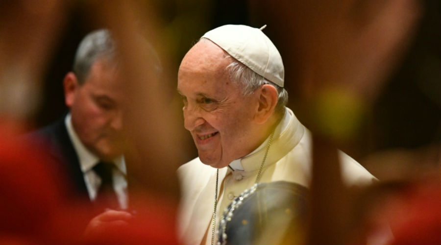 Le Pape prié d’être vegan pour un million de dollars !