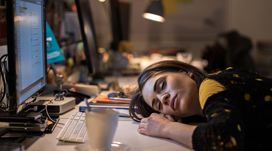 Horaires à rallonge et travail le week-end augmenteraient le risque de dépression