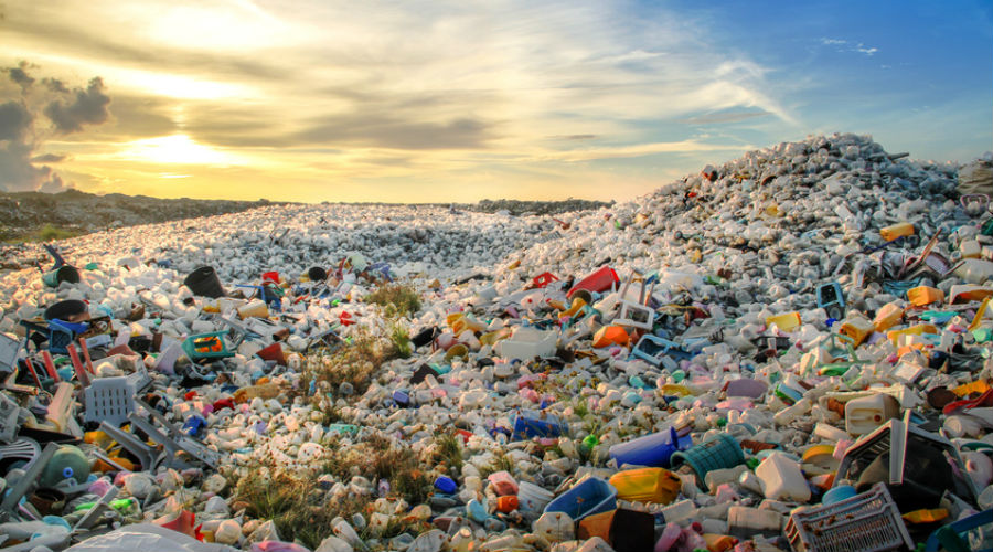Infographie : Combien de temps mettent ces déchets pour se dégrader dans la nature ?