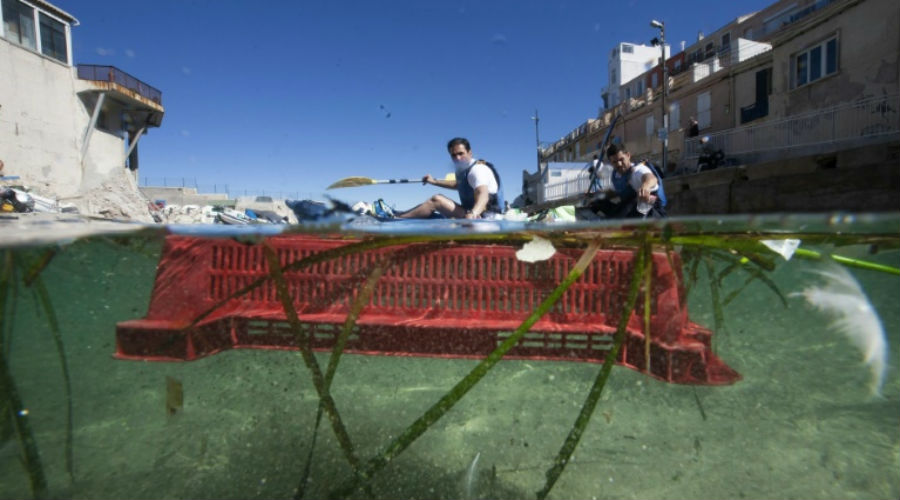 Marseille : 1,2 tonne de déchets ramassés lors d'une course en kayak