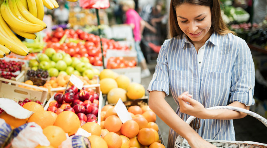 Régime alimentaire, consommation d’alcool, impact carbone : quelles différences entre le consommateur bio et non bio ?