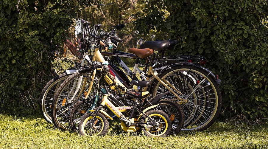 vélo pour toute la famille en vacances