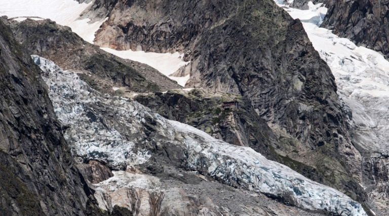 Un glacier du Mont Blanc sur le point de s'effondrer en Italie