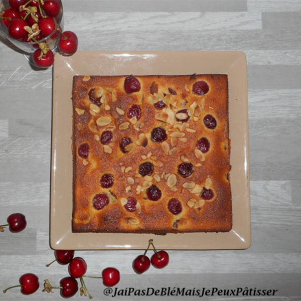 Moelleux cerises amandes