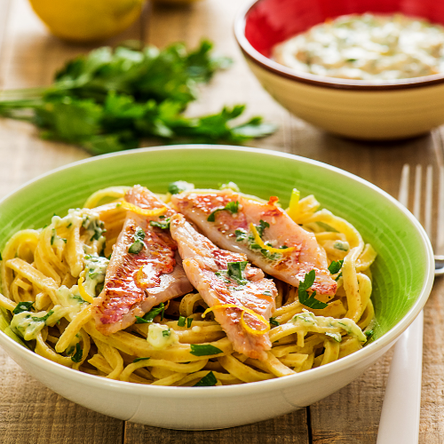 Tagliatelles au petit épeautre et au rouget, sauce parmesan et citron