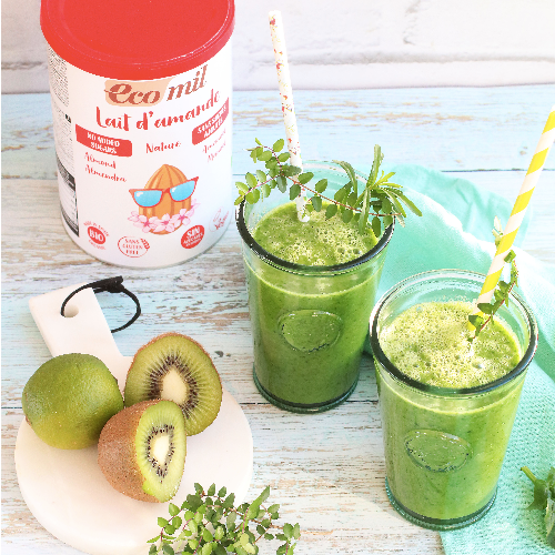 Green smoothie au lait d'amande en poudre Ecomil